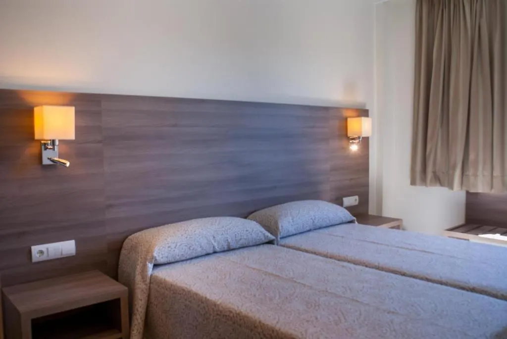 Cabot Tres Torres Apartamentos Плайя де Пальма Испания
