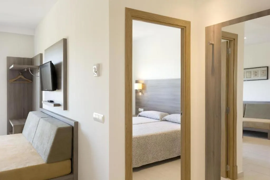 Cabot Tres Torres Apartamentos Πλάγια Ντε Πάλμα 0*,  Ισπανία